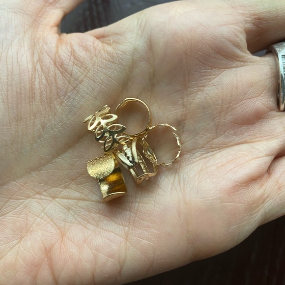 3/ $15 New 5PC C Shaped Ear Clips Set Curve Gold Decor Earrings Hollow Leaf Gold - Picture 8 of 16